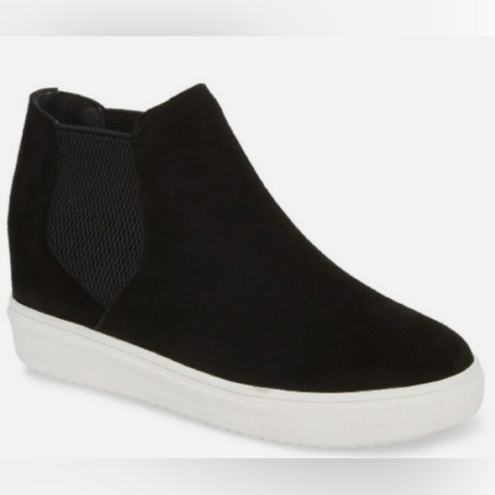 Steve Madden Suede Sultan Chelsea Wedge Sneakers size 7